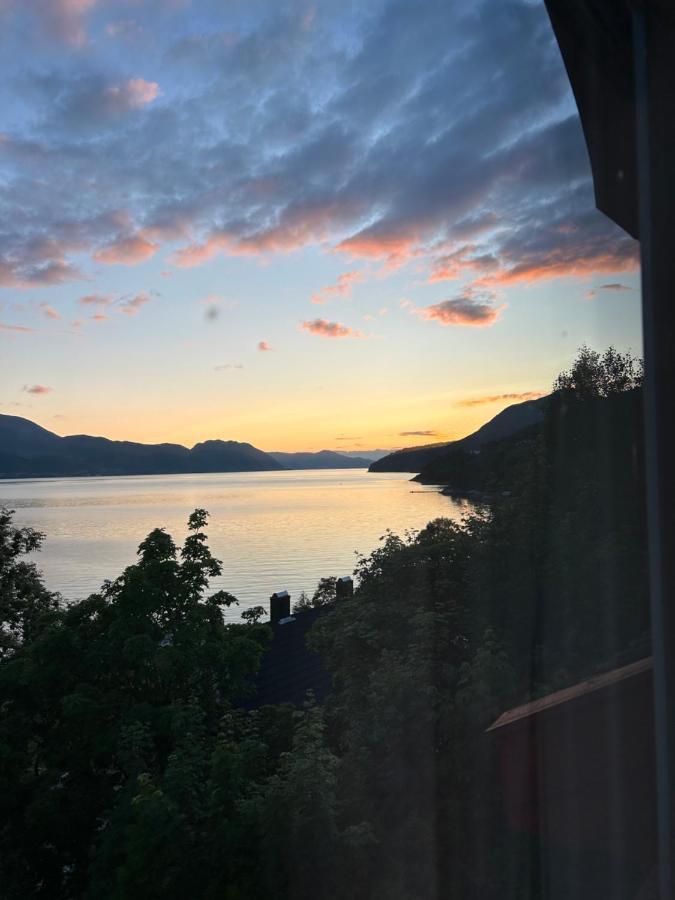 Line Pa Hauane1 Bed & Breakfast Volda Eksteriør bilde